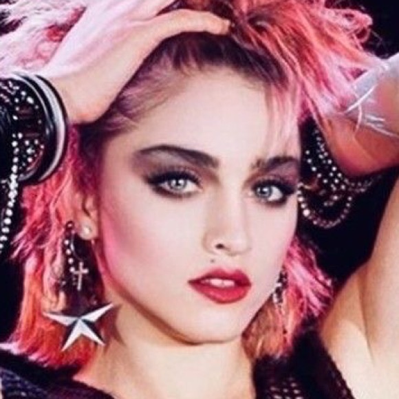 Meet your Posher, Roz - Picture 1 of 1